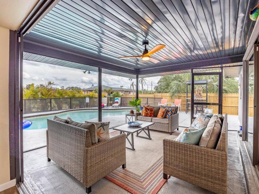 Englewood, Manasota Keys - 2 Bedroom Luxury Villa, Pool, Game Room, 6 Min To Beaches Next To Canal מראה חיצוני תמונה